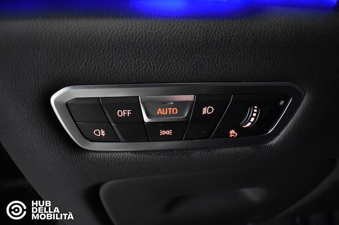 BMW X5 xDrive30d 48V Business